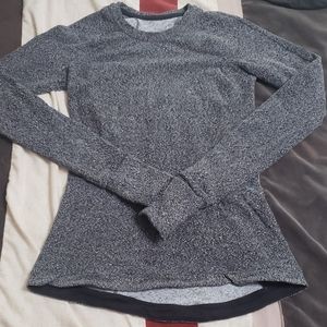 Lululemon Runderful Long Sleeve Shirt Size 4